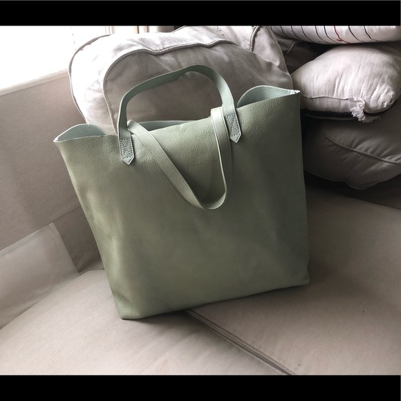 Madewell Handbags - MADEWELL The Transport Tote in Frosted Willow